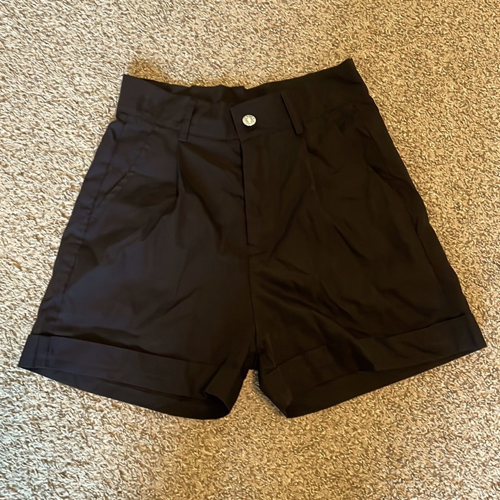Small Romwe shorts